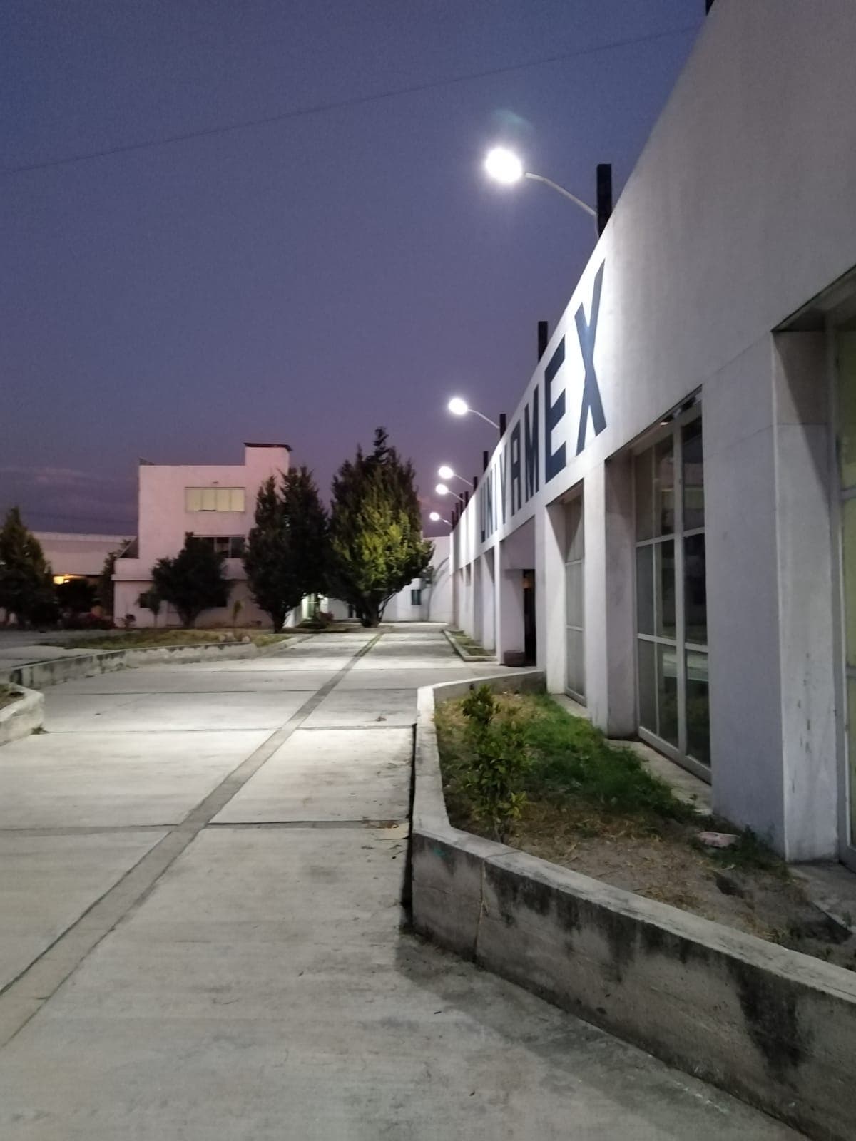 Exterior del Campus Las Américas de UNIVAMEX